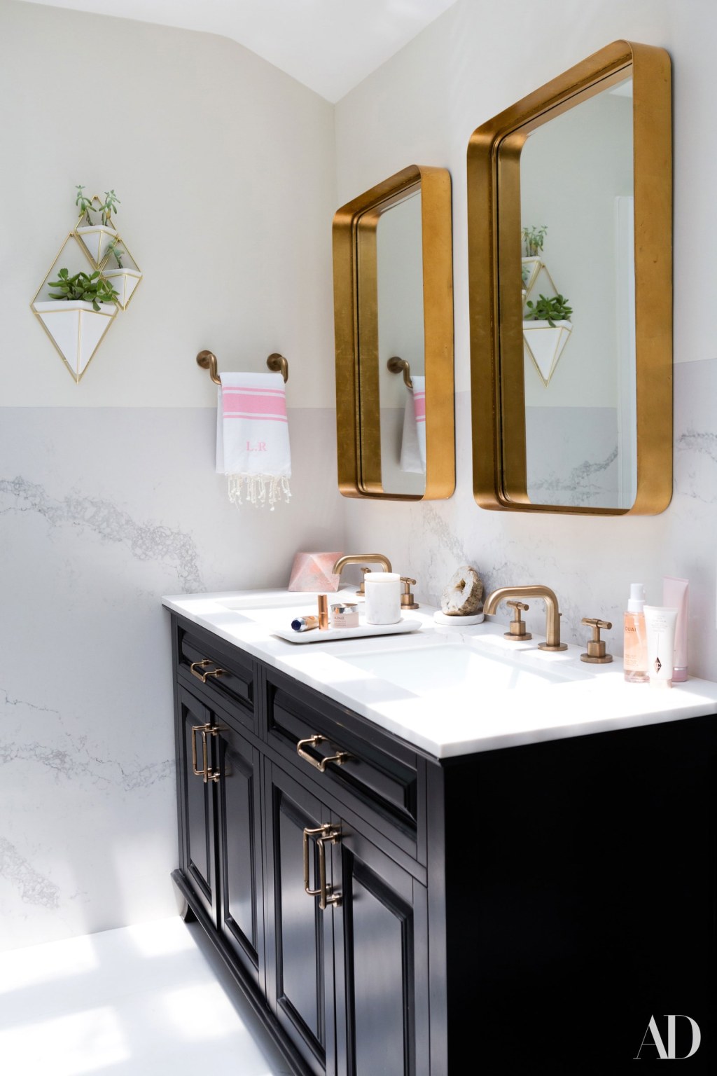 Picture of: Bathroom Mirror Ideas for Every Style  Architectural Digest